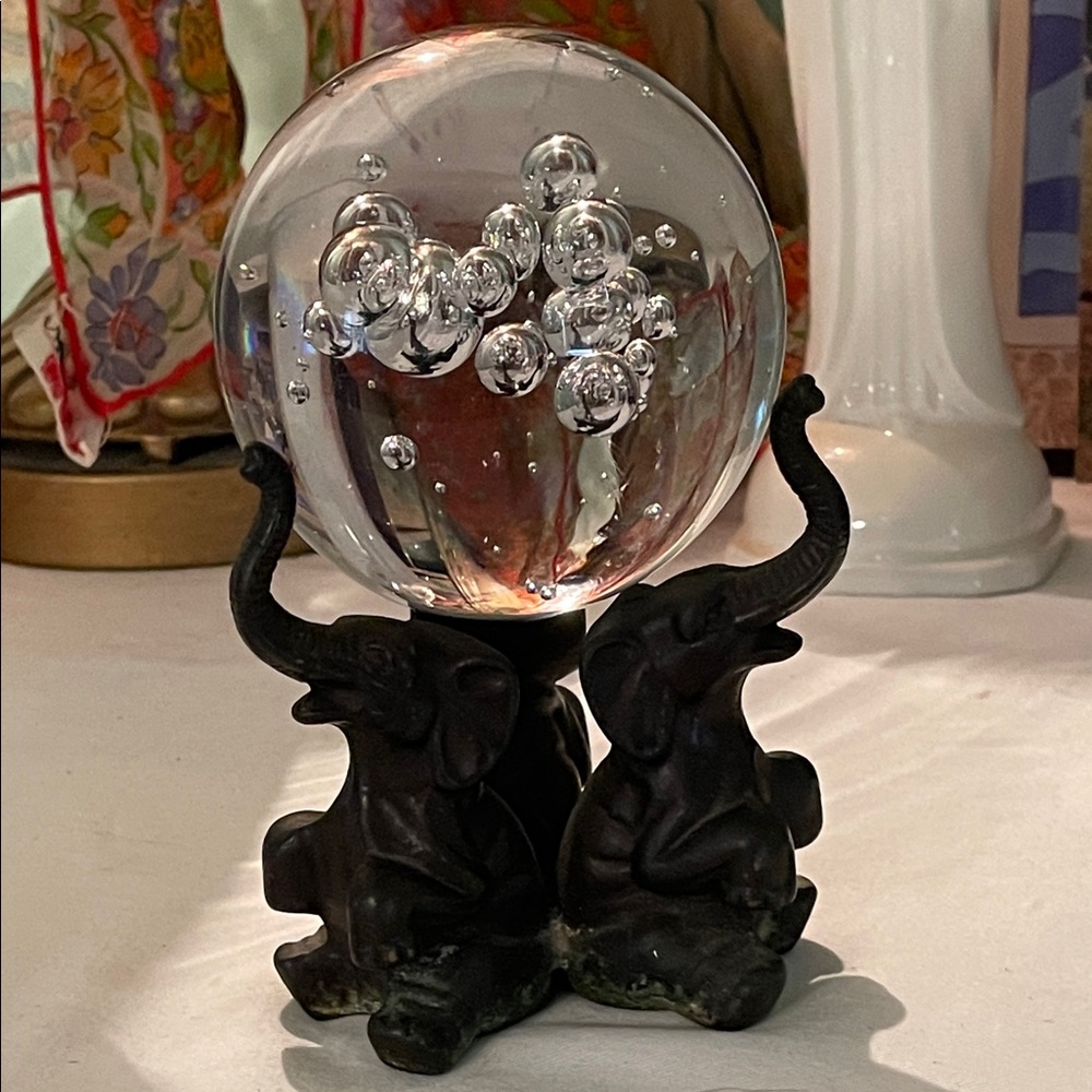 VTG Bronze Elephants Figurine with Clear Controlled Bubbles Paperweight Taiwan